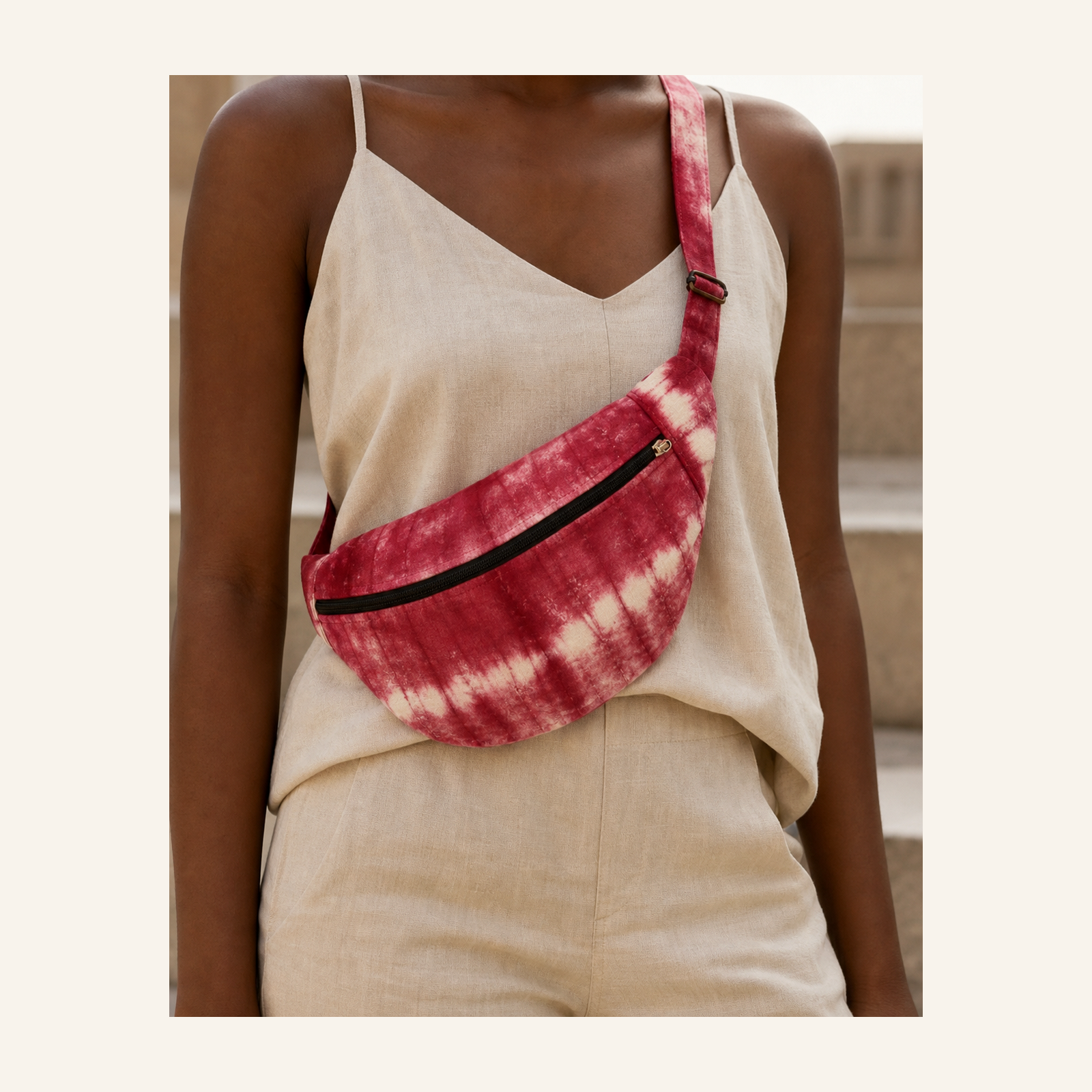 Luna – Rouge & ivoire – motif tie-dye quadrillé
